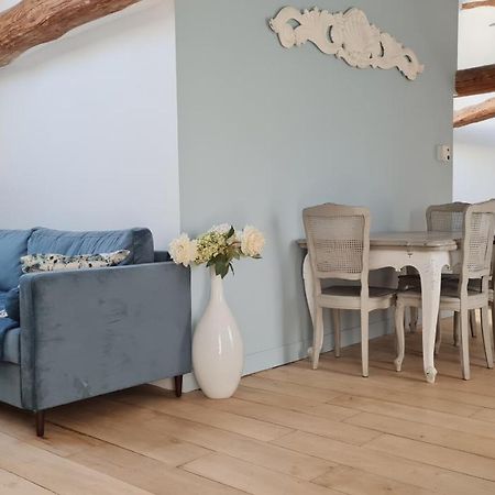 Belle Suite Dans Corps De Ferme - Logement Alicia Villiers-sous-Grez Exterior photo