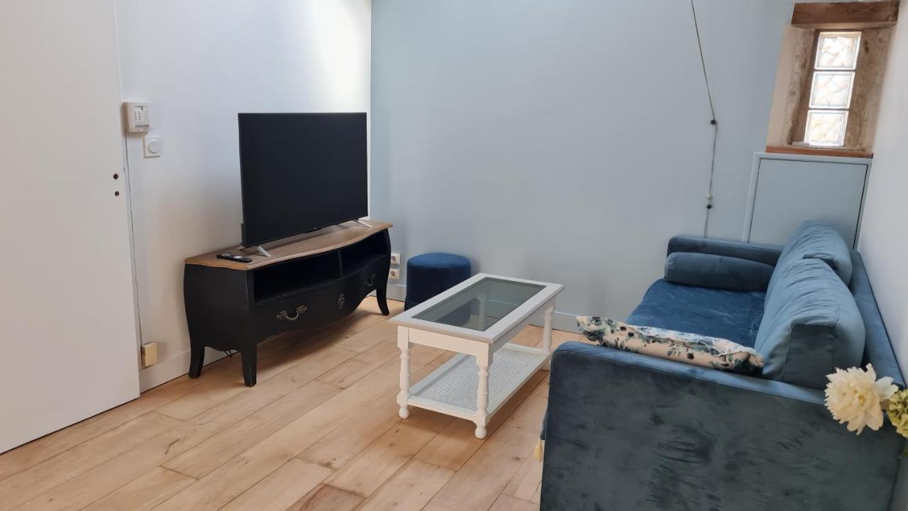 Belle Suite Dans Corps De Ferme - Logement Alicia Villiers-sous-Grez Exterior photo